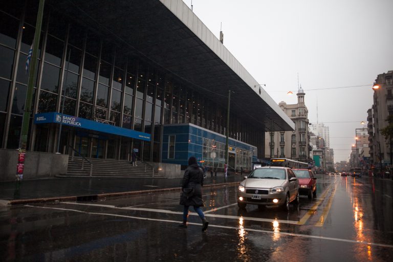 Banco República - 18 de Julio |