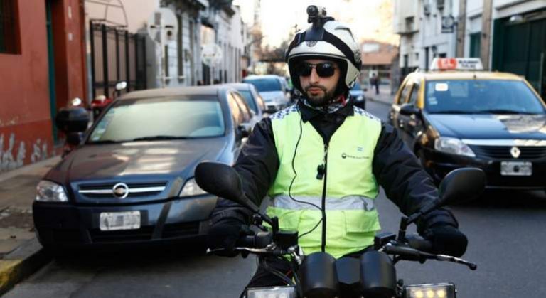 policia-argentina-camara