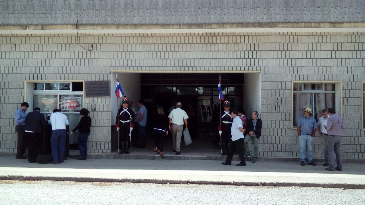 whatsapp-image-2016-11-14-at-09-16-49