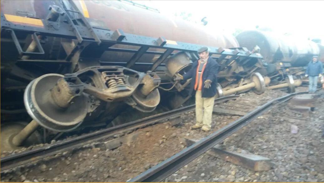 tren descarrilado