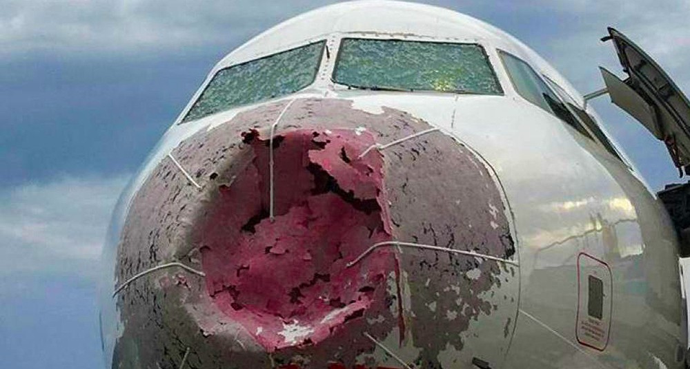 aviongranizo.jpg.imgw.1280.1280