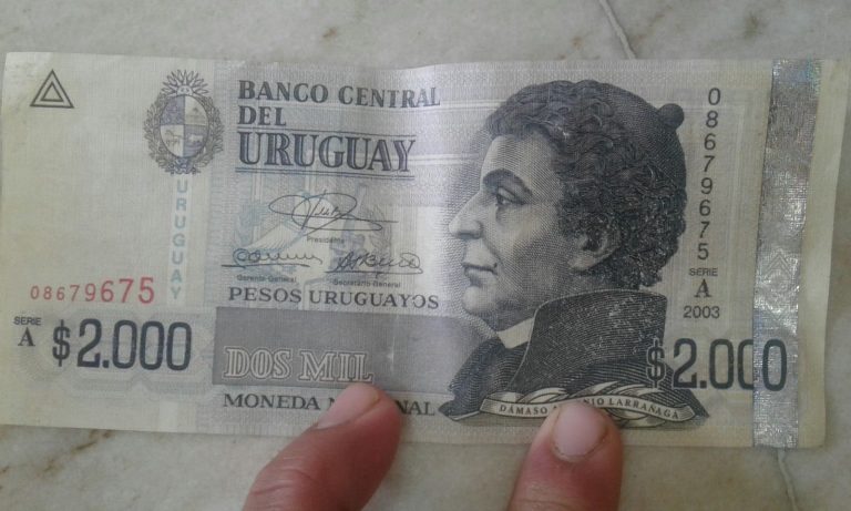 Billetes falsos (1)