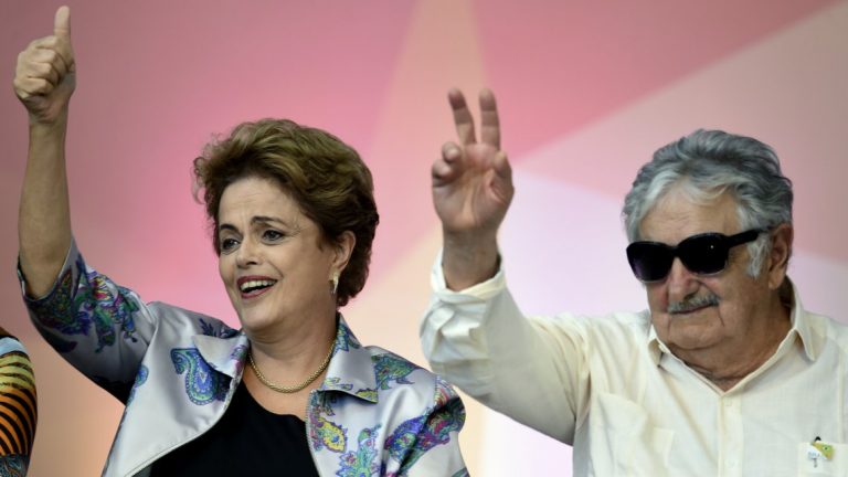 Dilma - Mujica -observador