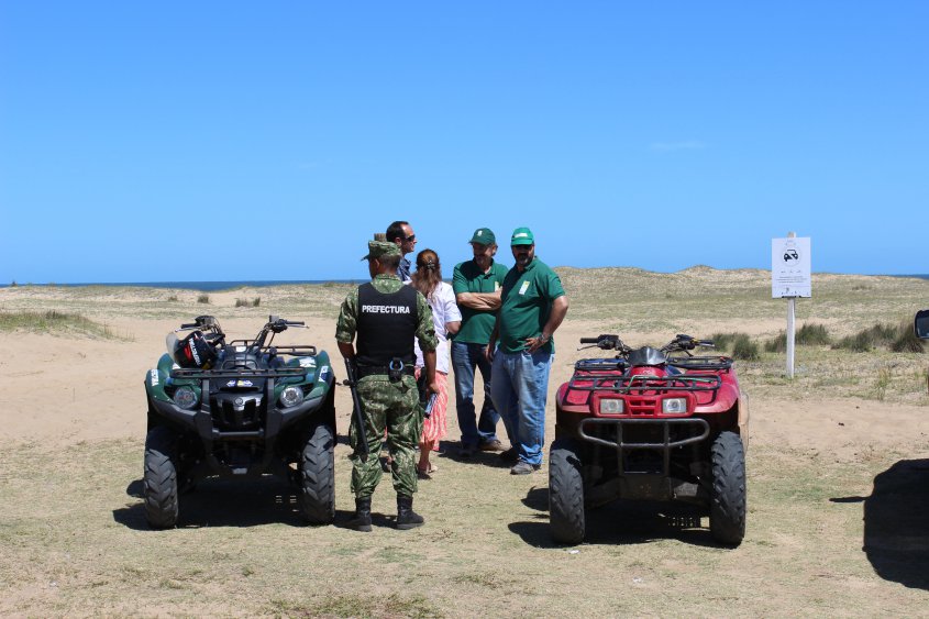 Vehículo playa -observador
