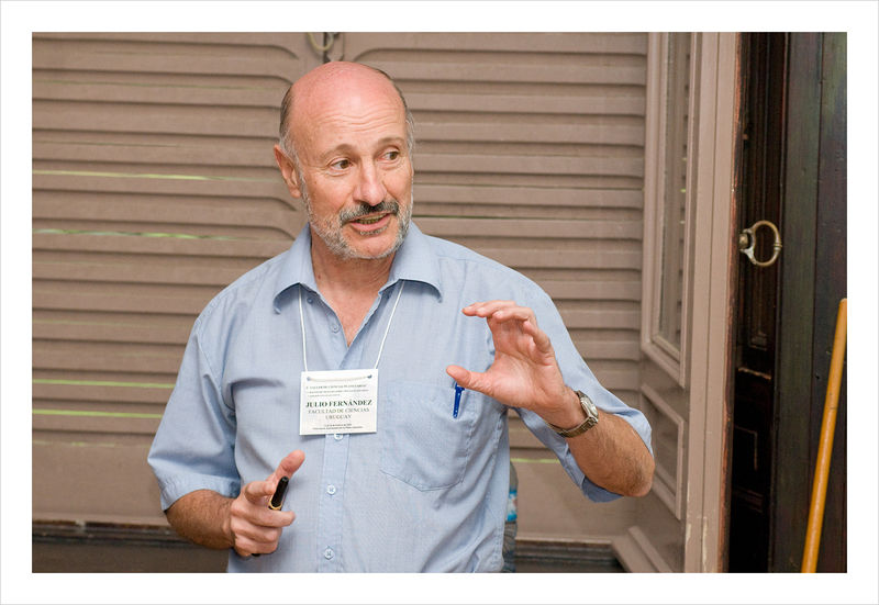 Prof Fernandez -montevideo