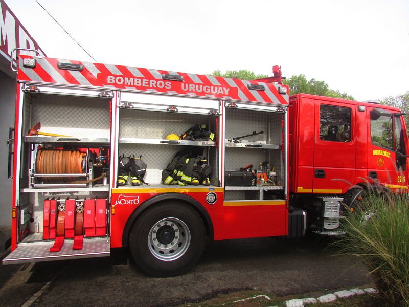 Camion bomberos