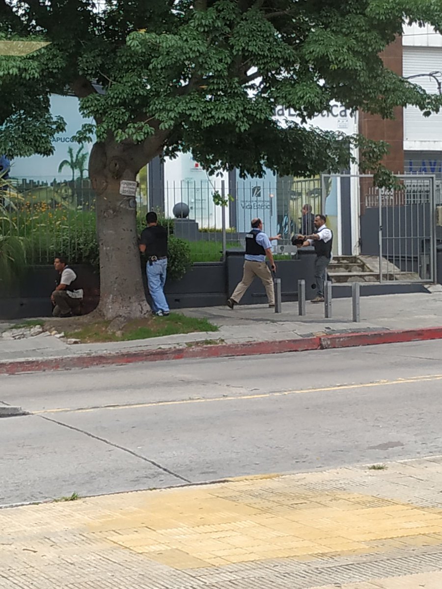 Secuestro peluquería -Cristian Mace