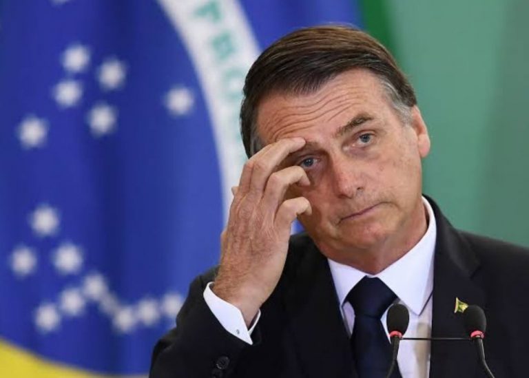 Mongan-Bolsonaro-FOTO-01-Tomado-de-la-cuenta-de-Twitter-@Annarantes7