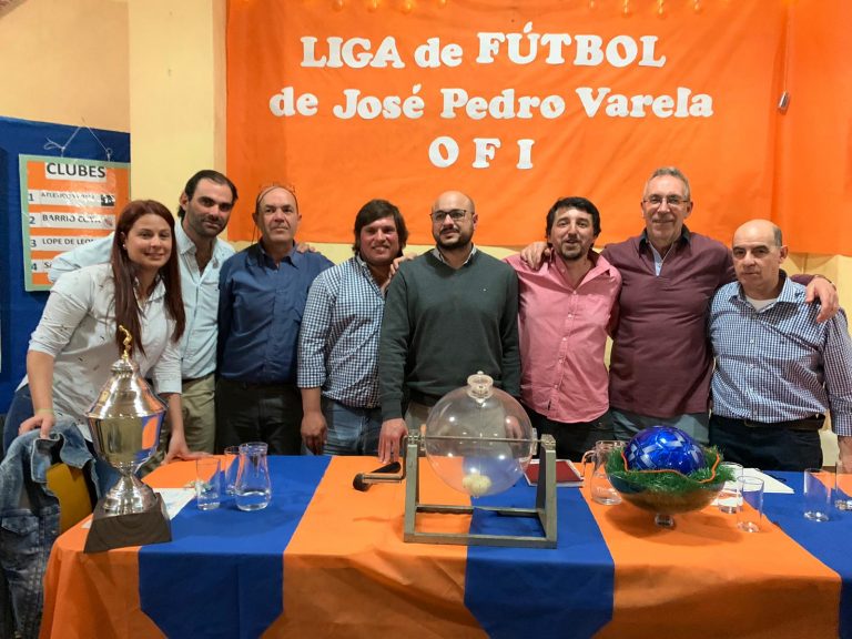 Lanzamiento liga de Varela (1)