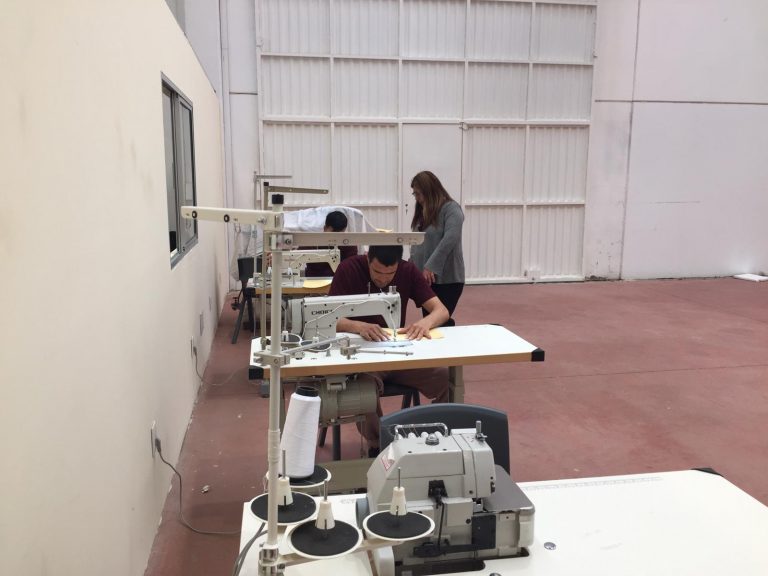 Reclusos - taller costura (3)
