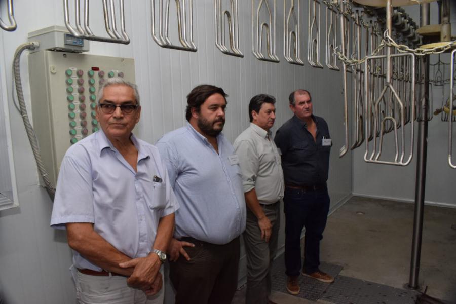 Cajas negras planta avícola