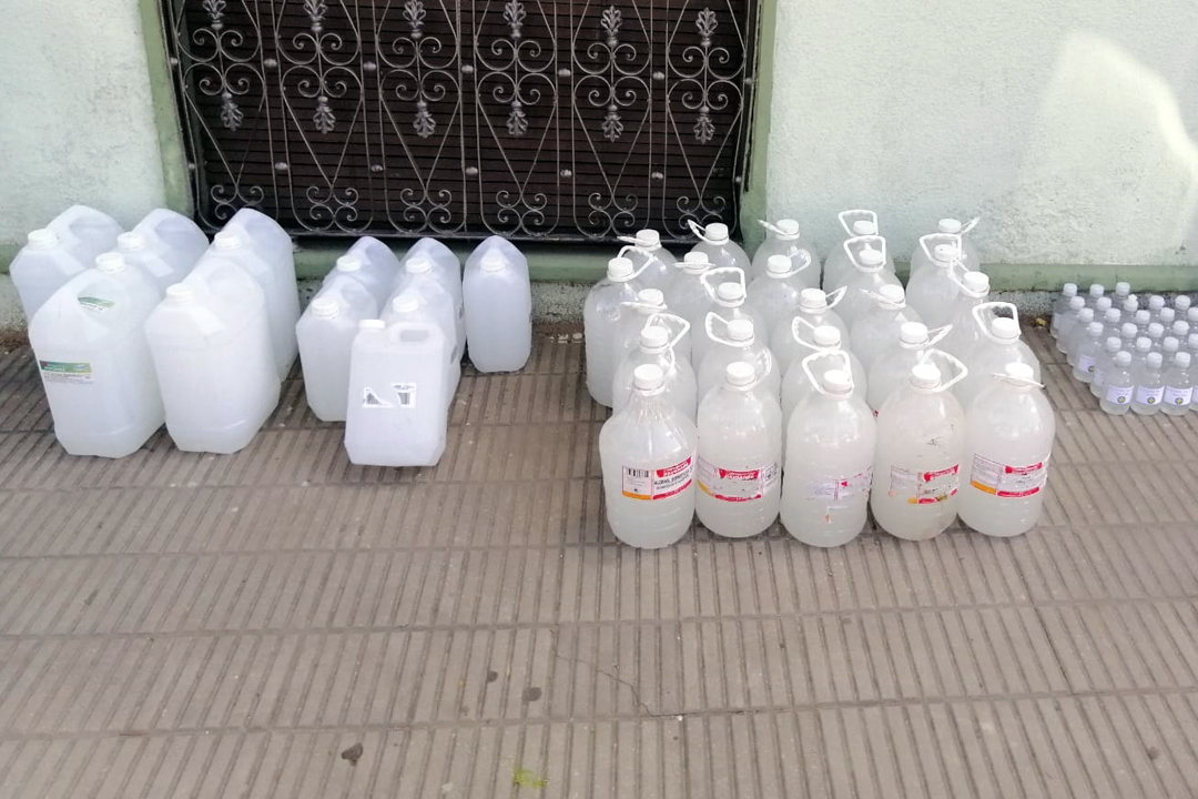 Fabrica clandestina alcohol gel (1)