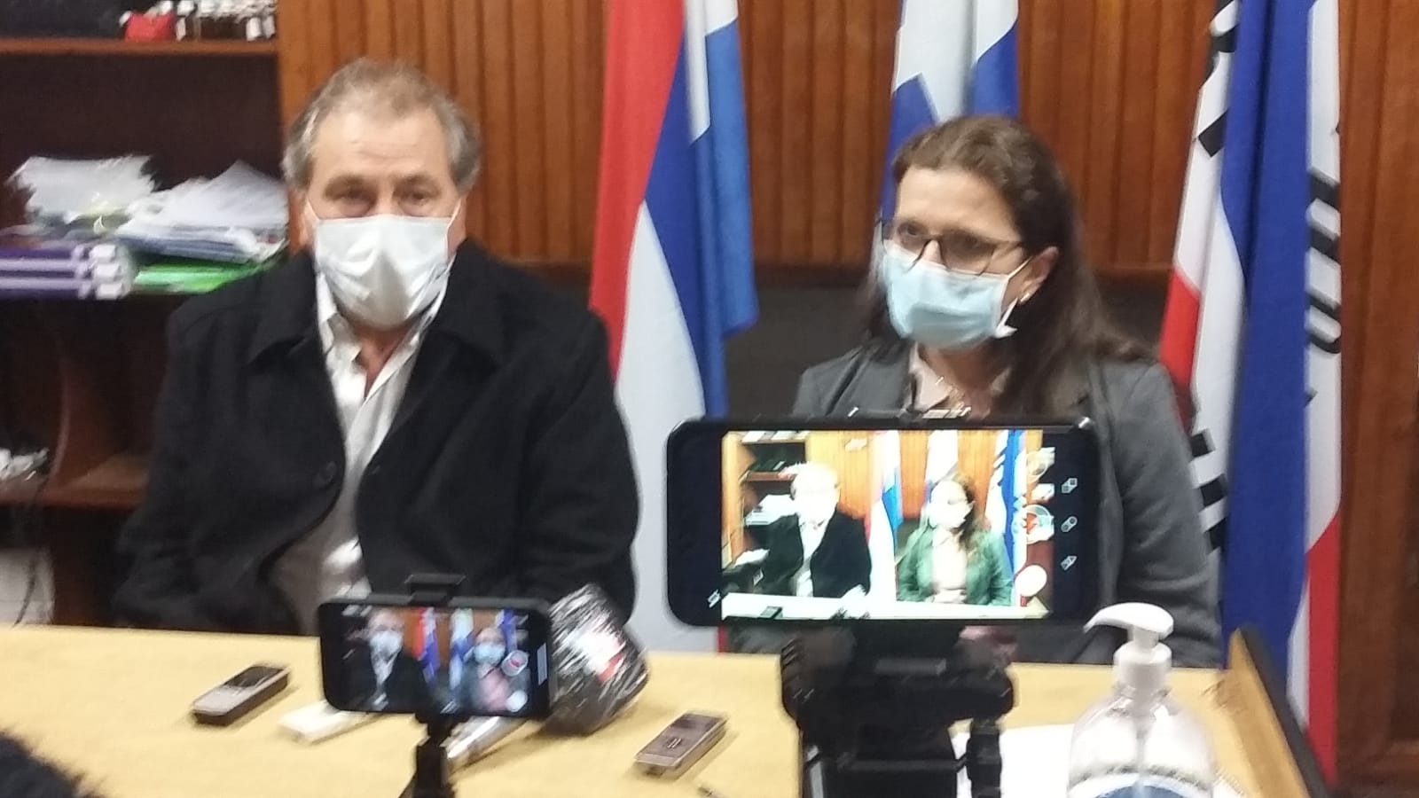 conferencia covid (1)