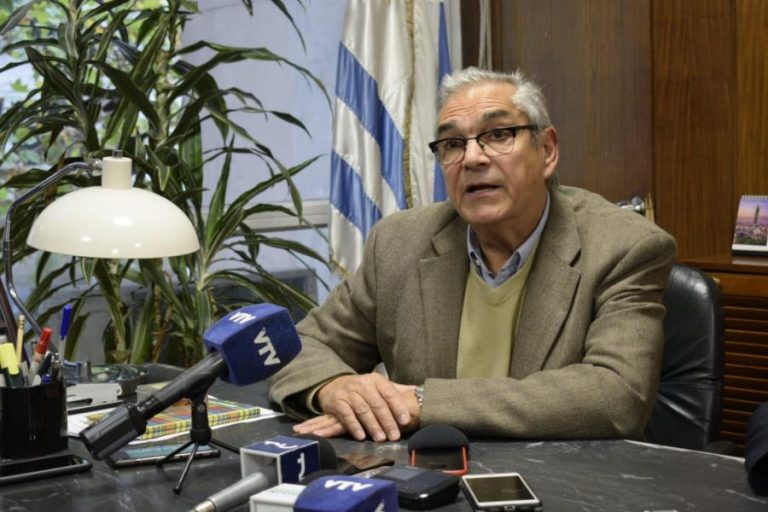 Ministro Enzo Benech