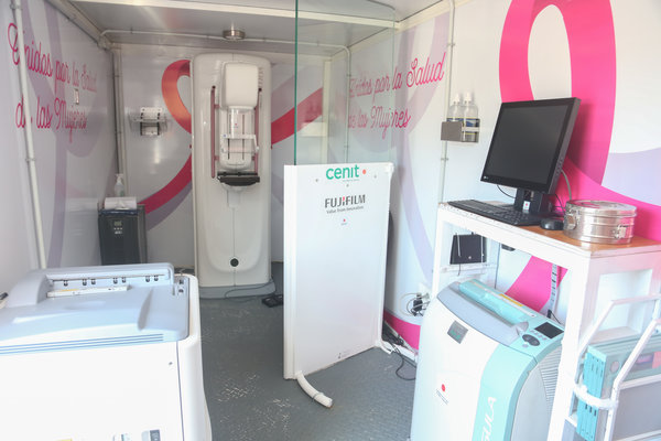 Chequeo contra cáncer de mamas