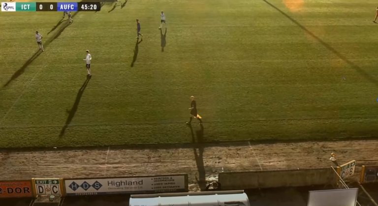 camara enfoca linier calvo