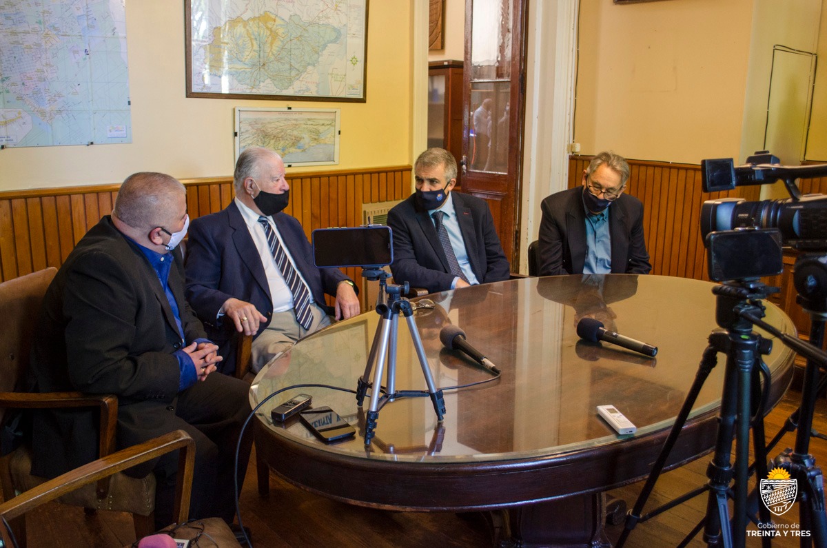 Cambio de mando -Mario intendente (3)