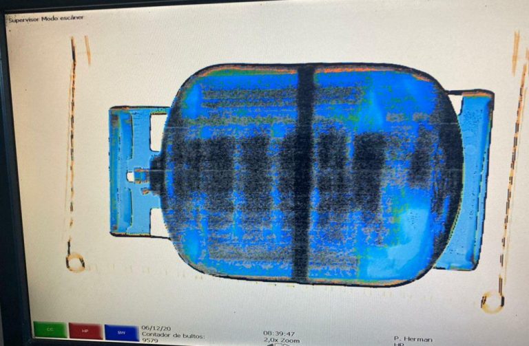 garrafa con pasta base