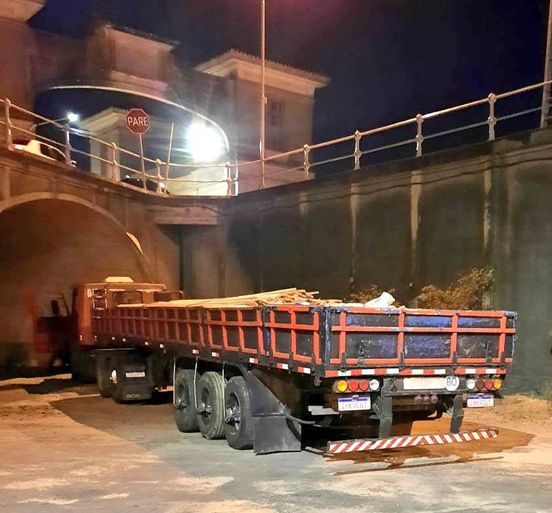 camion madera contrabando -vozdemelo