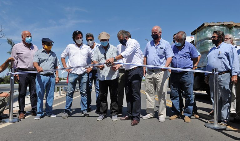 Corte cinta renovación Puente Ruben Lena