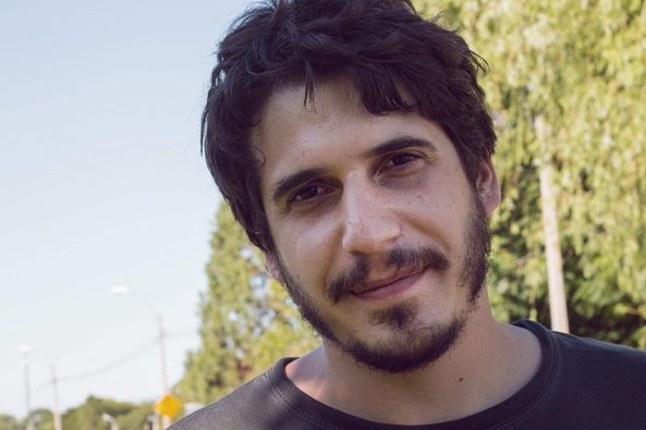 Escritor Gonzalo Baz