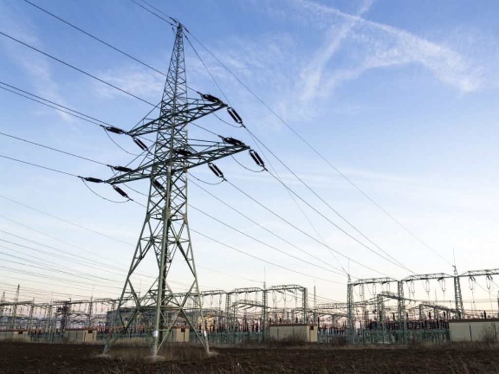 Líneas de alta tensión - energía eléctrica