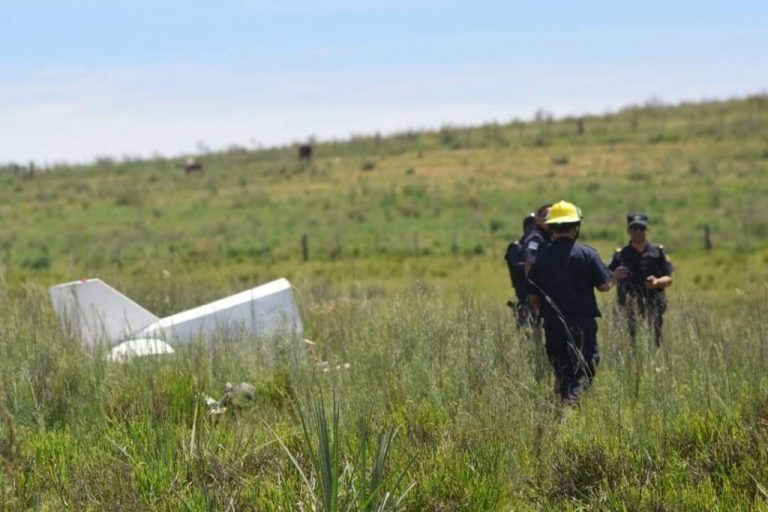 Parte de avión de madera experimental