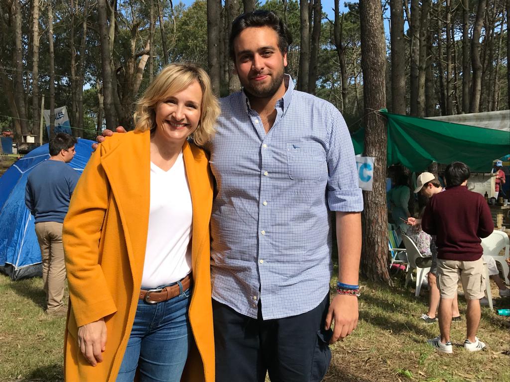Laura Raffo junto a Matías Silvera