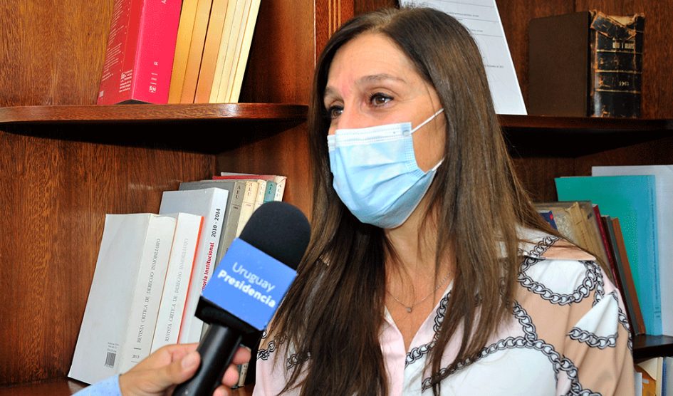 Daniella Pena -Directora General de Registros