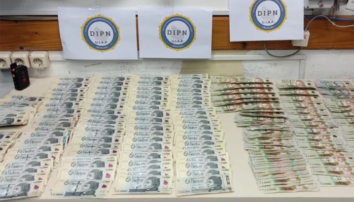 Incautación a funcionarios policiales de cárcel