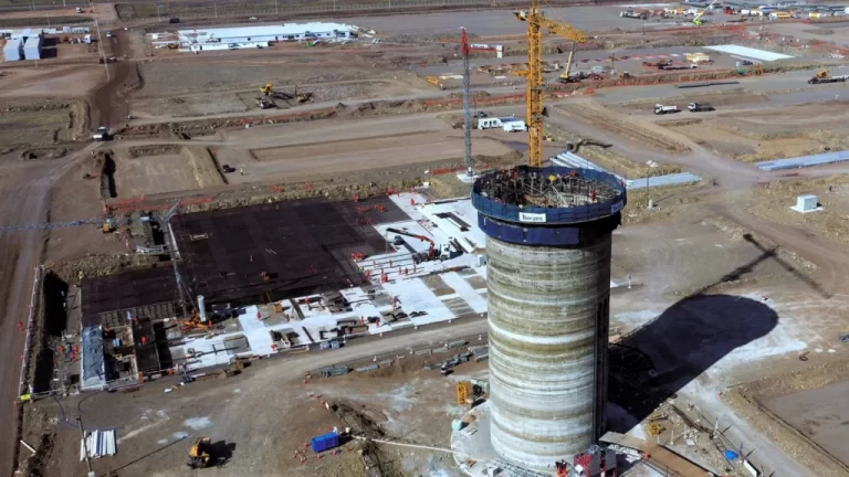 UPM2 en construcción