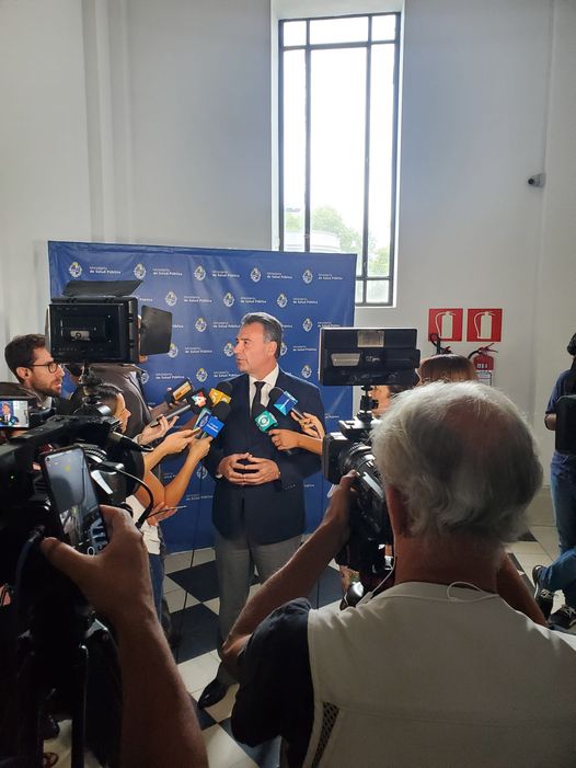 Ministro Daniel Salinas