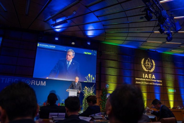 Foro energía atómica